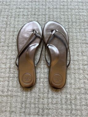 NWOT SOLEI SEA INDIE SANDAL Metallic Brown Women's Flip-Flop Sandals